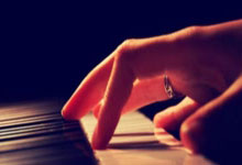 切尔西大胜对手，疯狂进攻震惊全场